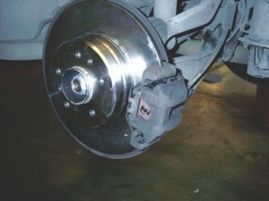 Photo 2: Start any vehicle stability diagnosis with a brake evaluation.