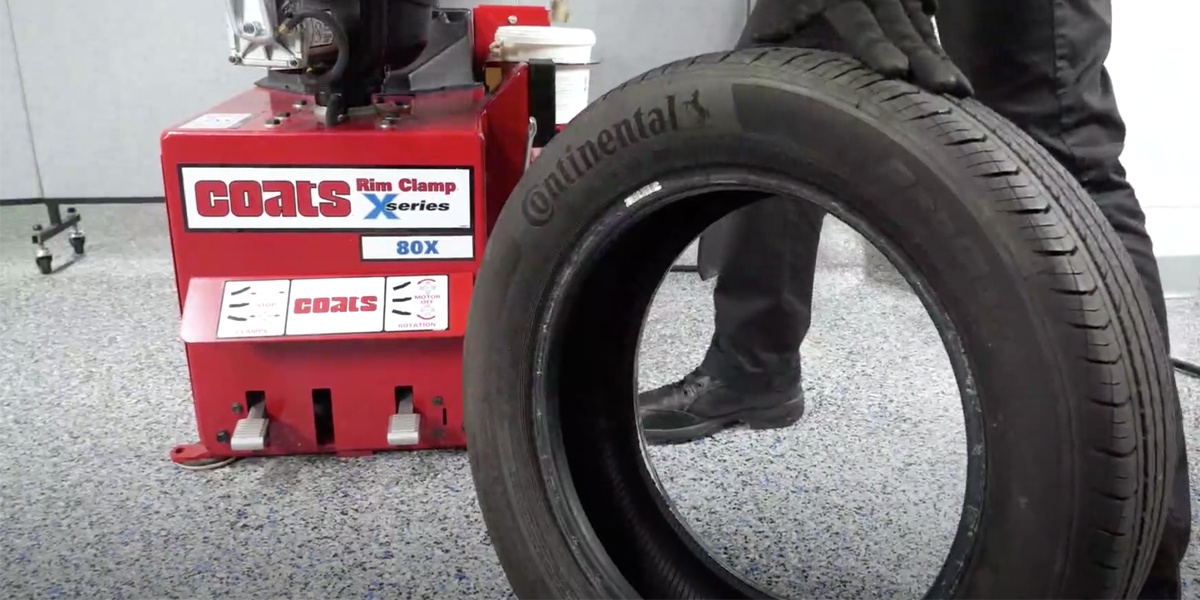 Servicing a Tire Assembly